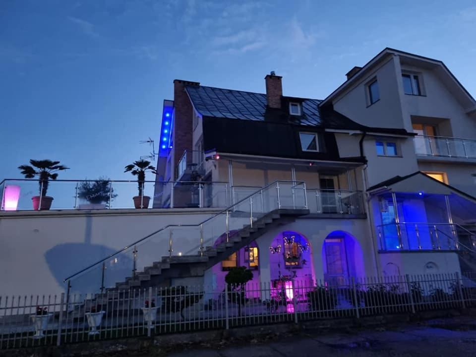 Al Mare-Villa Z Klimatyzacja Устроне-Морске Экстерьер фото